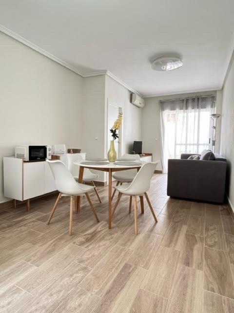 Eb By Zanis Apartment Torrevieja Exterior photo