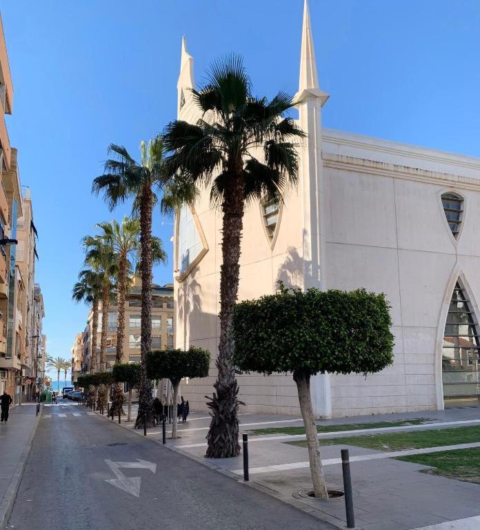 Eb By Zanis Apartment Torrevieja Exterior photo